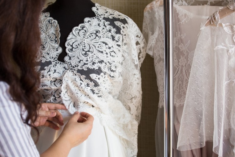 Wedding dress tailor