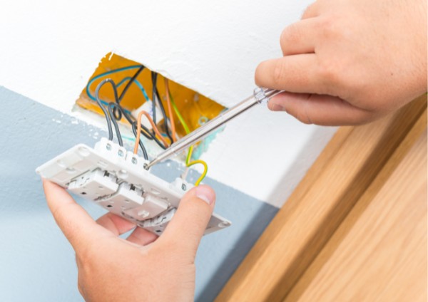 electrician singapore